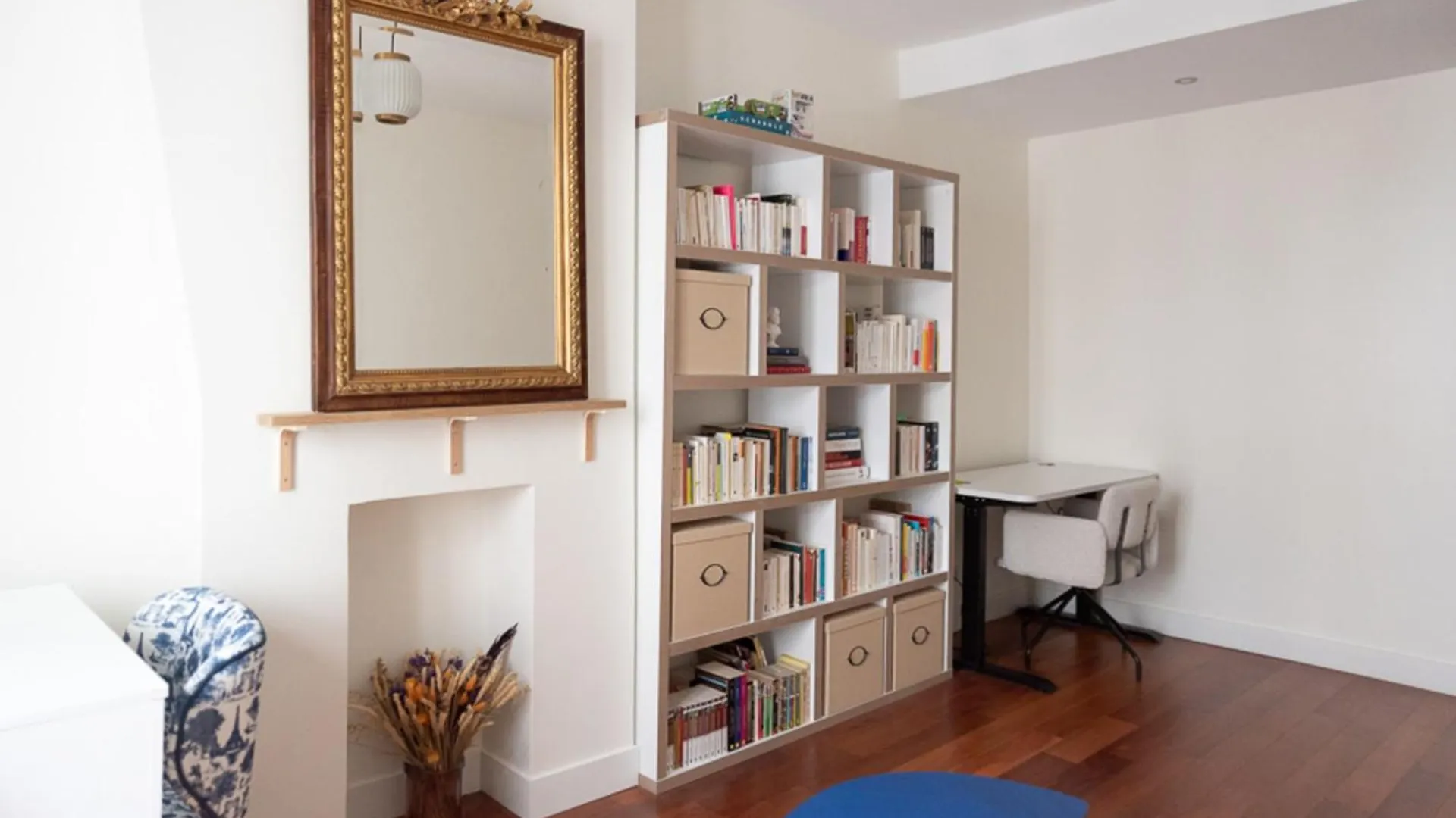 Apartment Refurbished Love Nest On Montmartre Hilltop *